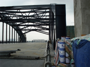 龙湖专注工业场景喷漆服务